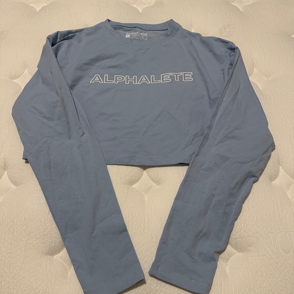 Alphalete Long Sleeve Crop Top